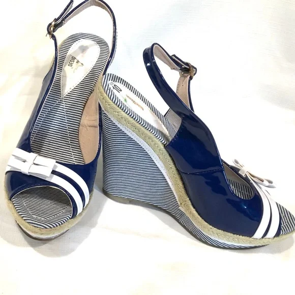 Blue/White Wedge Platform Sandal 10 - Picture 2 of 4